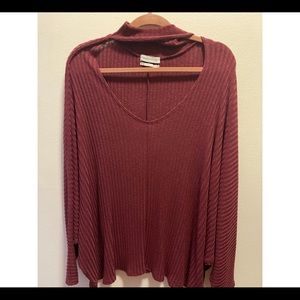 Parachute arm blouse with chocker neck drop